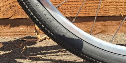 Faraday Porteur S Panaracer Pasela Tires