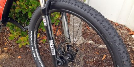 Easy Motion Neo 650b Jumper Rockshox Fork