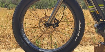 Izip E3 Sumo 26 4 Kenda Juggernaut Sport Tires