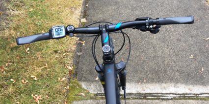 Cube Cross Hybrid Pro 400 Ergonomic Grips Bosch Purion Display