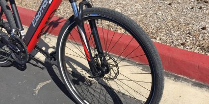 Easy Motion Evo Cross Plus Schwalbe Big Apple Tires With Reflection