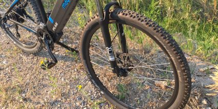 Magnum Peak 29 Sr Suntour Xcm 30 Suspension Fork