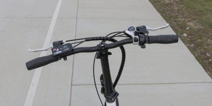 Jolt Ebike Handelbars Control Center Throttle