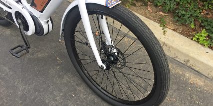 2018 Raleigh Retroglide Ie Rigid Alloy Fork Balloon Tires