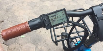 Ariel Rider M Class Apt Ebike Lcd Display Control Center