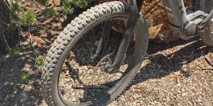 Trek Powerfly 7 Lt Bontrager Xr4 Team Issue Tires 27 5 2 8 Plus Sized