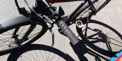 2019 Raleigh Redux Ie Locking Grips Adjustable Lever Brakes