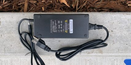 Maxfoot Mf19 3amp Battery Charger Label