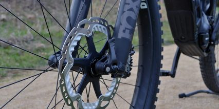 Pivot Cycles Shuttle Fox Front Suspension Shimano Saint Hydraulic Brake Rotor With Cooling Fins