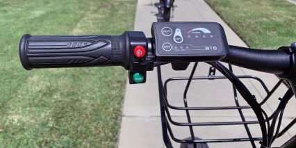 Revolve 60 Plus Miles Display Controls