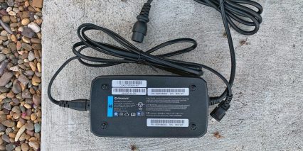 Giant Explore E Plus 4 Gts 3amp Charger