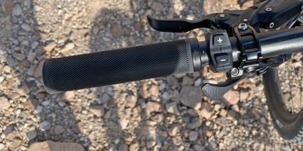 Specialized Turbo Levo Sl Expert Carbon Trail Grip Light Lock On And Control Button Pad