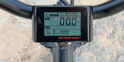 Eu Rad Power Bikes Radrhino 5 King Meter Branded Greyscale Lcd Screen With Usb Port Below