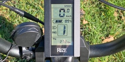 Rize Bikes Blade Branded Api Grayscale Lcd Display Optional Electronic Horn With Micro Usb