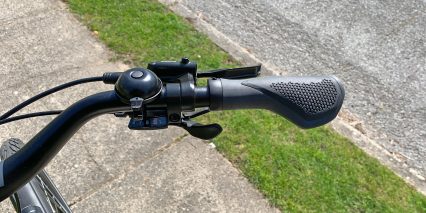 Cube Town Sport Hybrid One 400 Shimano Trigger Shifters And Hydraulic Brake Lever