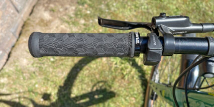 Kona Dew E Dl Kona Key Grips Locking