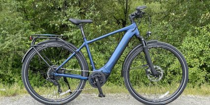 2022 Giant Explore E Plus 2 Gts