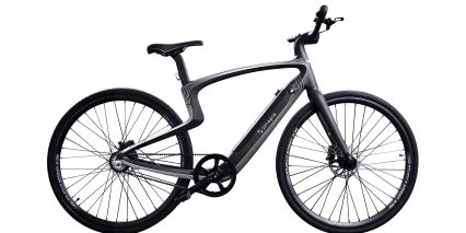 2022 Urtopia Carbon E Bike High Step Lyra