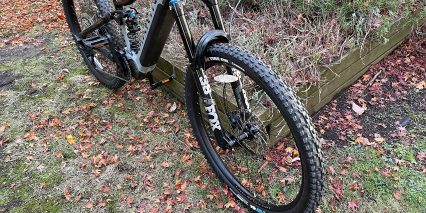 2022 Marin Alpine Trail E2 Fox Suspension Fork 29er Front Wheel