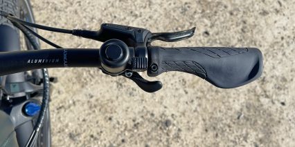 2023 Bulls Iconic Evo 1 750 Wave Locking Ergonomic Grips Flick Bell